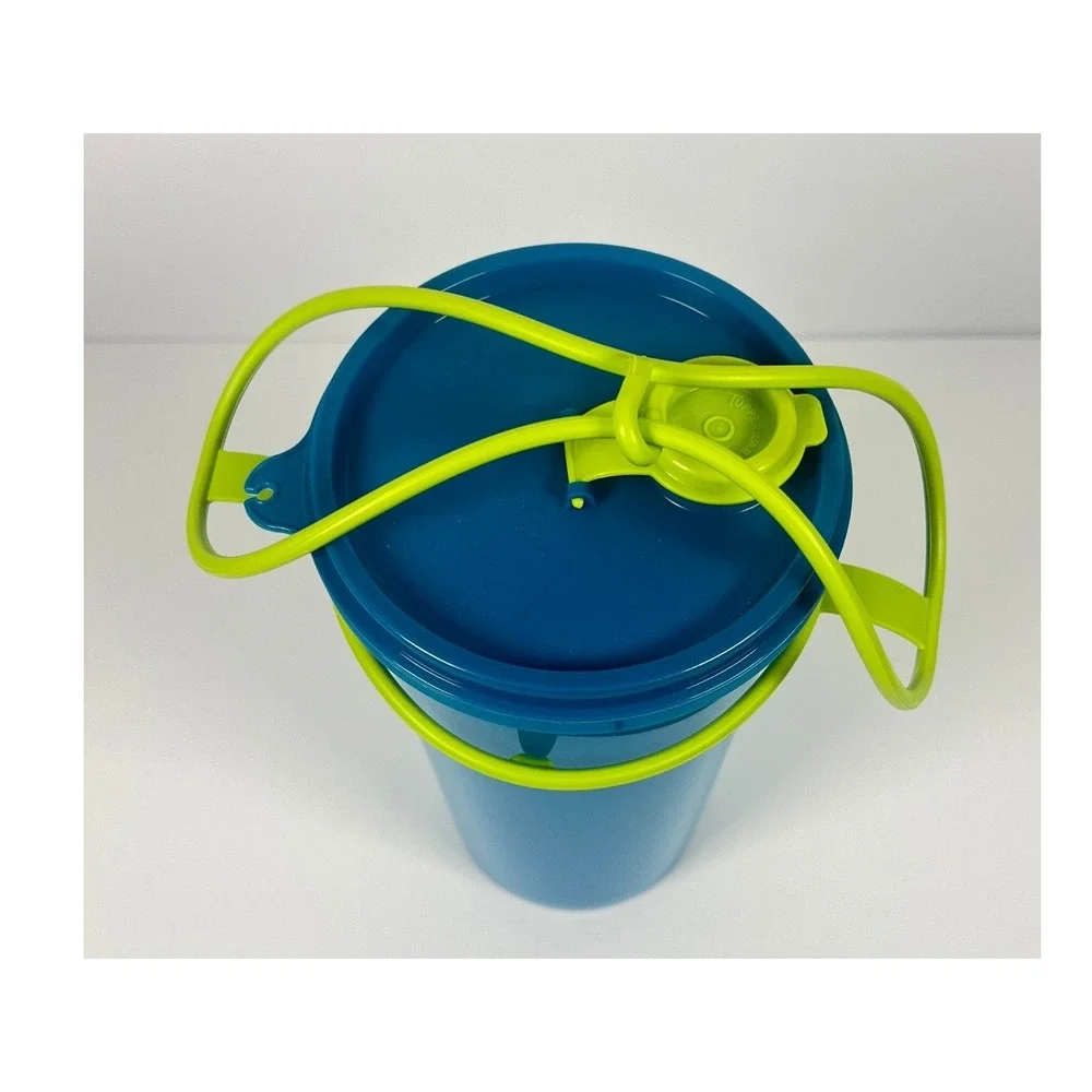 NEW Tupperware Mega Tumbler 48 oz Aqua and Green Cariolier Handle